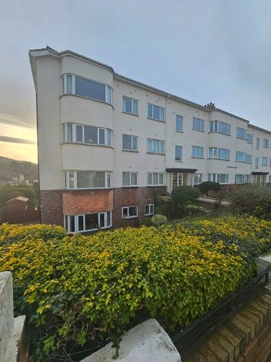 3 Bedroom Flat To Rent In Abbey Drive, Rhos On Sea, Colwyn Bay, LL28