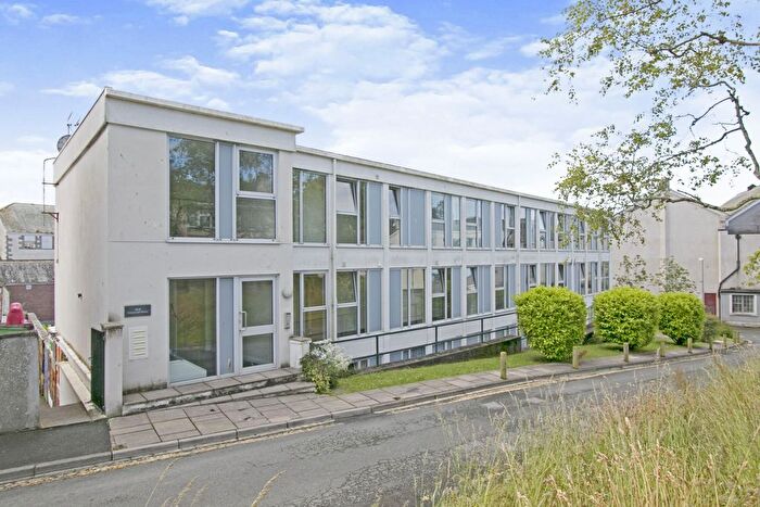 1 Bedroom Property To Rent In Emmanuel House, Truro, TR1