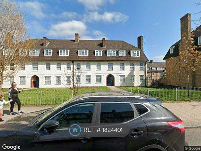 2 Bedroom Flat To Rent In Dunfield Road, London, SE6