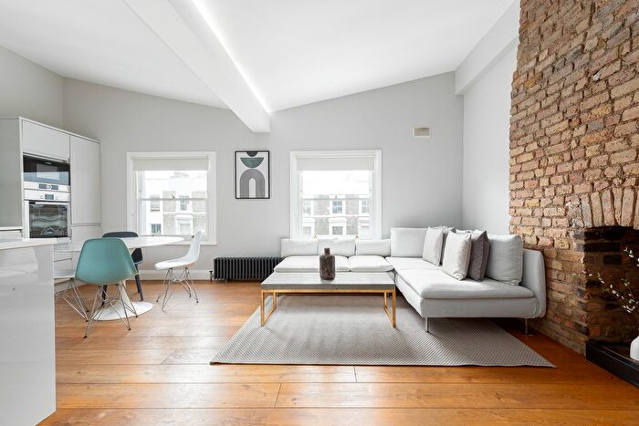 2 Bedroom Flat To Rent In Ladbroke Grove, London, W10