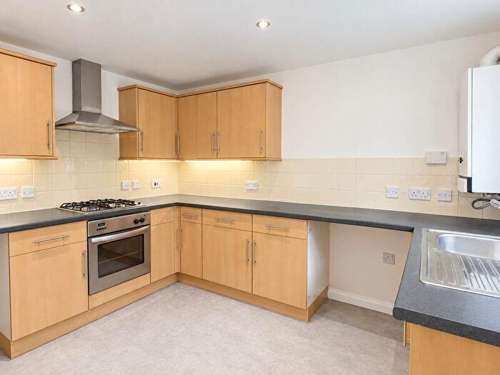 2 Bedroom End Of Terrace House To Rent In Ferrars Road, Huntingdon, PE29