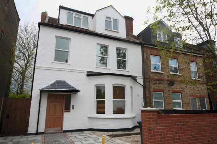 1 Bedroom Flat To Rent In Connaught Road, Harlesden, NW10