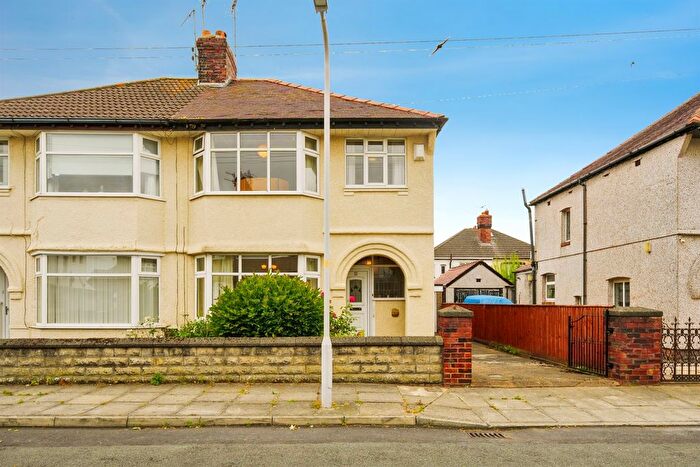 3 Bedroom Semi-Detached House For Sale In Southcroft Road, Wallasey, CH45