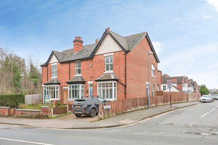 3 Bedroom Semi Detached House For Sale In Coleshill Road, Sutton Coldfield, B75