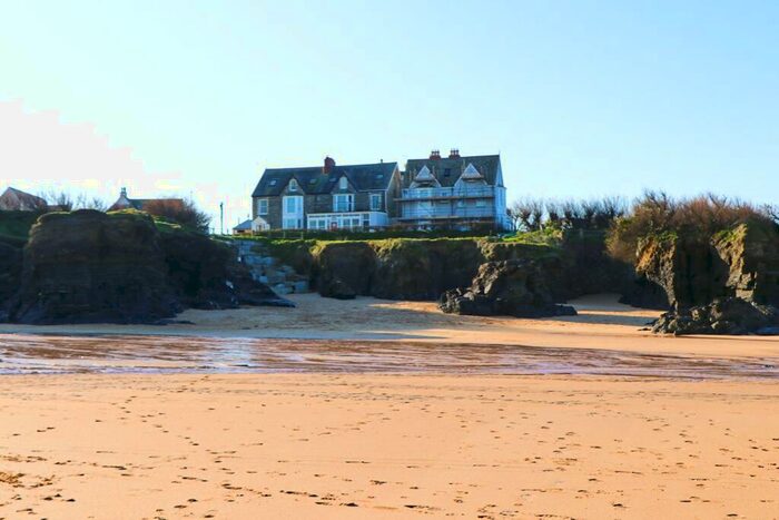 4 Bedroom Apartment For Sale In Trevone Bay, Cornwall, PL28