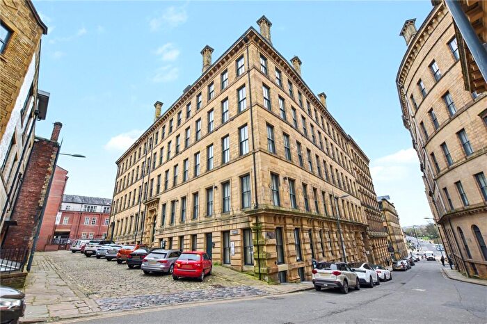 1 Bedroom Apartment For Sale In Apartment, Hick Street, Bradford, West Yorkshire, BD1