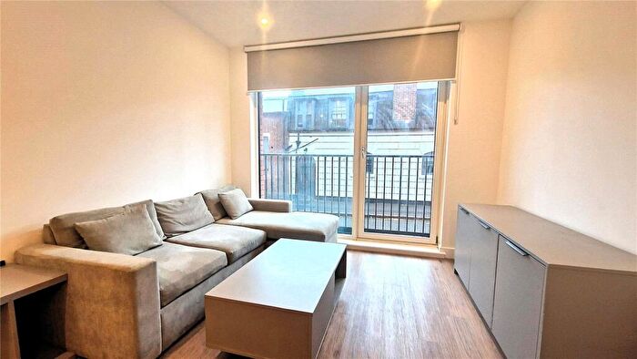 1 Bedroom Apartment To Rent In Shadwell Street, Birmingham, West Midlands, B4