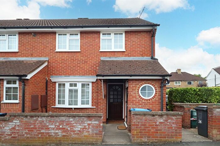 1 Bedroom Maisonette To Rent In Russell Place, Boxmoor, Hemel Hempstead, HP3