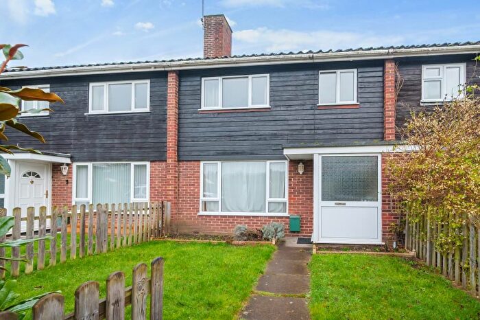 3 Bedroom Semi-Detached House For Sale In Hurley, Nr Henley On Thames, Marlow And Maidenhead, SL6