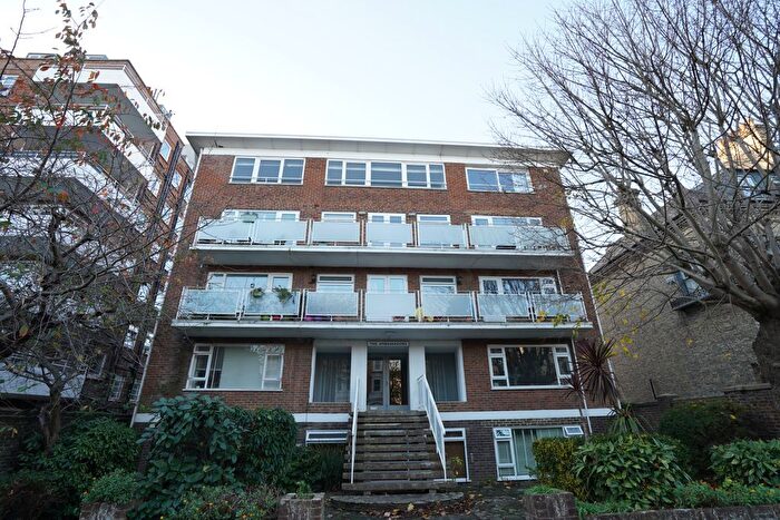 2 Bedroom Flat To Rent In Wilbury Road, Hove, BN3