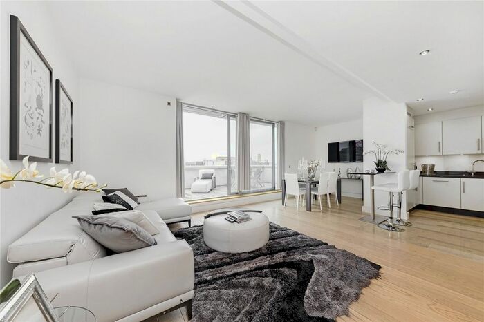 3 Bedroom Flat To Rent In Chevalier House, Brompton Road, Knightsbridge, London, SW3