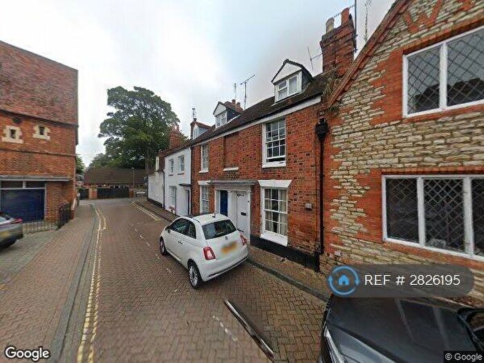 2 Bedroom Terraced House To Rent In New St, Milton Keynes, MK11