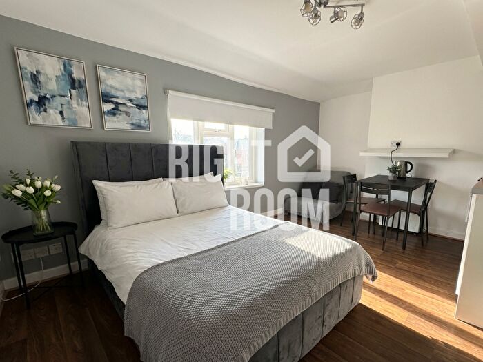 Studio To Rent In Studio Apartment, St. Mary Street, Southampton, SO14