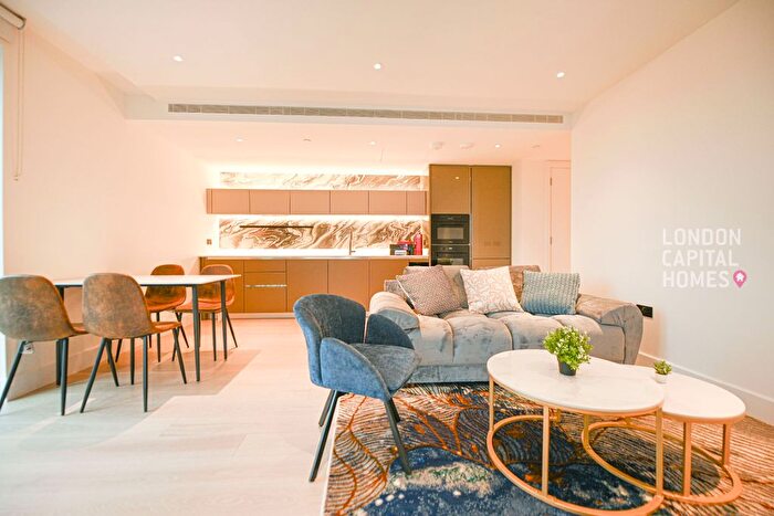 2 Bedroom Flat To Rent In Reflection Apartments, Cascade Way, London, W12