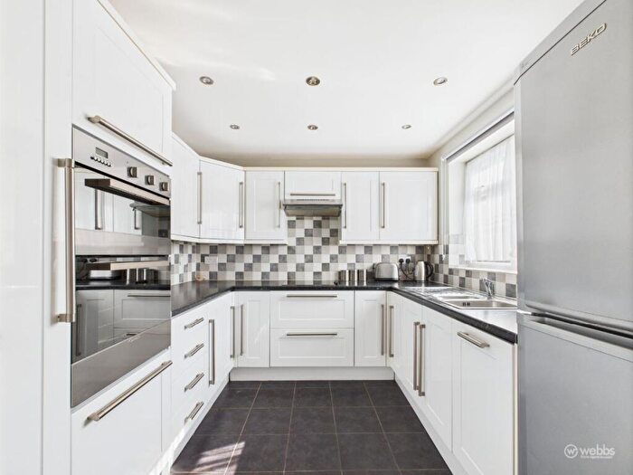 3 Bedroom Terraced House For Sale In Charlwood, Croydon, CR0