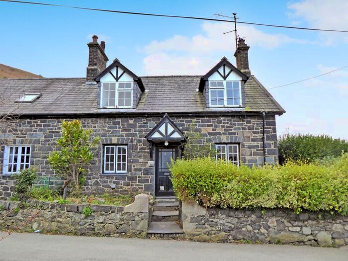 3 Bedroom Semi-Detached House For Sale In Abergwyngregyn, Llanfairfechan, LL33