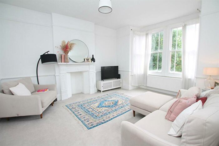 2 Bedroom Flat To Rent In Stanford Avenue, Brighton, BN1