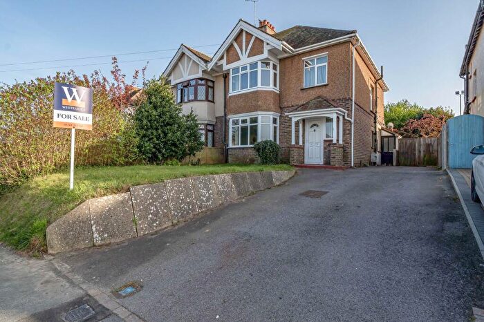 3 Bedroom Semi-Detached House For Sale In Chichester Road, Bognor Regis, PO21