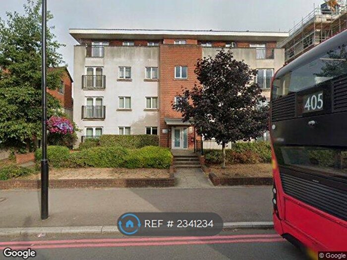 2 Bedroom Flat To Rent In Brighton Road, Purley, CR8