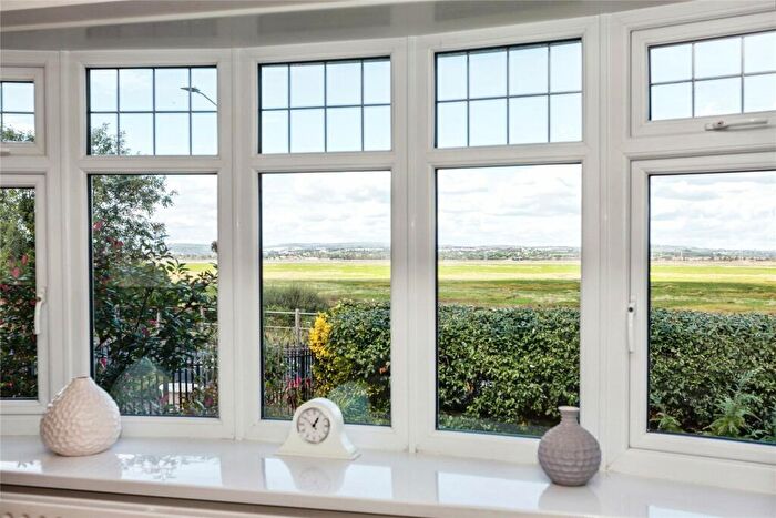 4 Bedroom Detached House For Sale In Gowerton Road, Penclawdd, Swansea, SA4
