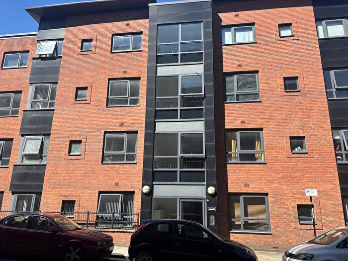 1 Bedroom Apartment For Sale In Solly Street, Sheffield, South Yorkshire, S1