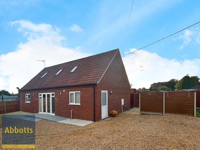 3 Bedroom House To Rent In Chapel Lane, Fincham, PE33