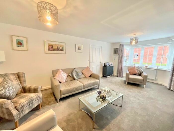 5 Bedroom Detached House For Sale In Weaver Brook Way, Wrenbury