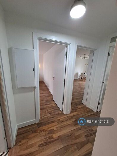 2 Bedroom Flat To Rent In Plimsoll Close, London, E14