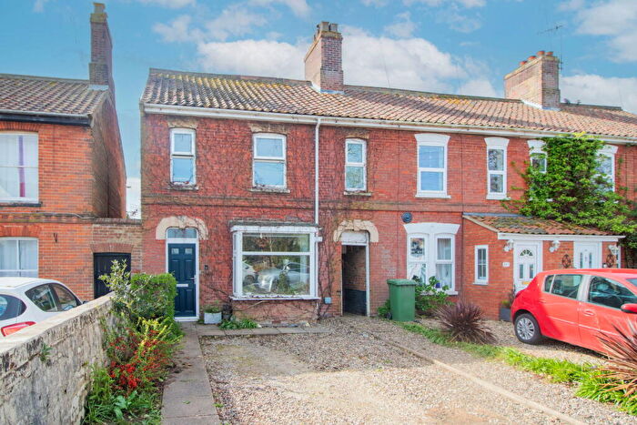 3 Bedroom End Of Terrace House For Sale In Norwich Road, Dereham, NR20