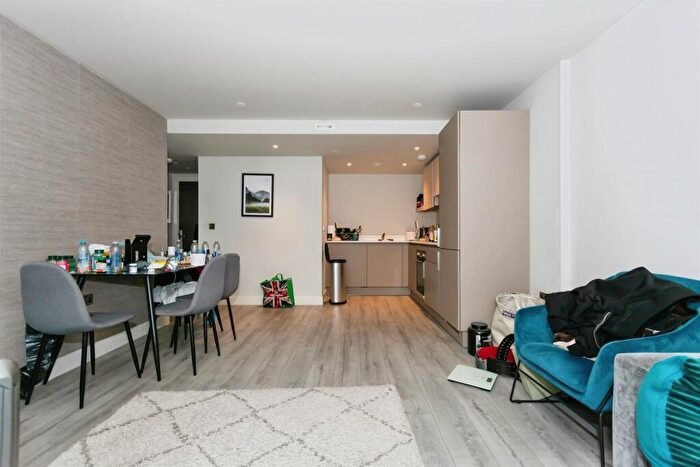 1 Bedroom Apartment For Sale In Broad Street, Birmingham, B15