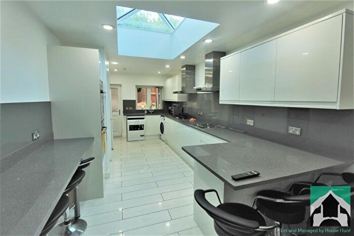 8 Bedroom End Of Terrace House To Rent In Rookery Road, Birmingham, B29