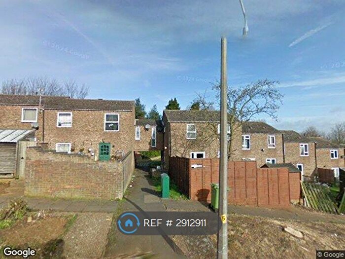 3 Bedroom Terraced House To Rent In Sandpiper Lane, Wellingborough, NN8