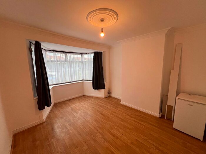 4 Bedroom Terraced House To Rent In Harington Terrace, Great Cambridge Road, London, N9