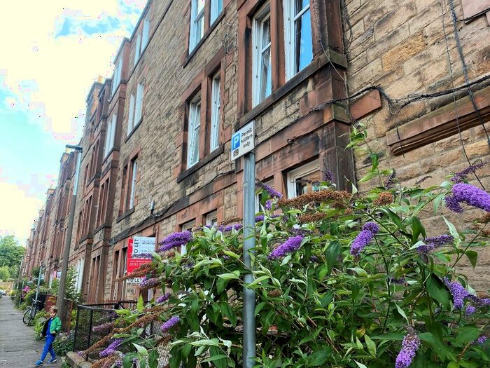 1 Bedroom Flat To Rent In Springvalley Terrace, Morningside, Edinburgh, EH10