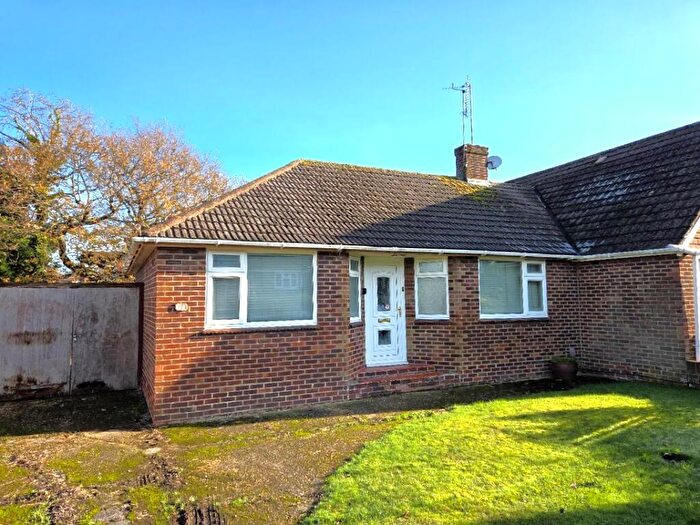 2 Bedroom Semi-Detached Bungalow For Sale In Hope Road, West End, Southampton, SO30