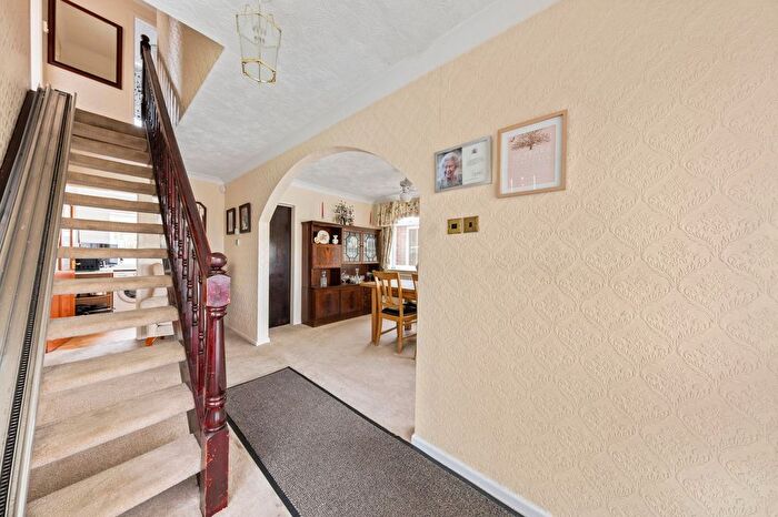 3 Bedroom Detached House For Sale In Smock Lane, Ashton-In-Makerfield, WN4