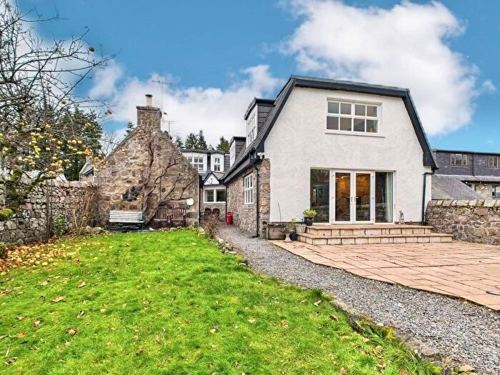 5 Bedroom Cottage For Sale In North Deeside Road, Kincardine O'neil, AB34