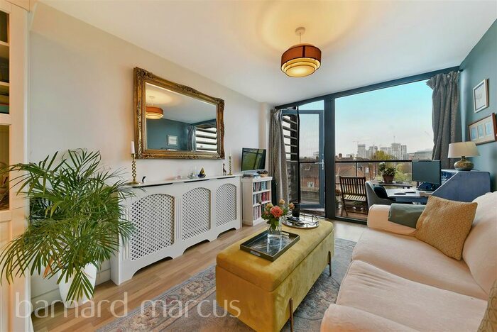 1 Bedroom Flat To Rent In Bloemfontein Road, Shepherds Bush, London W12