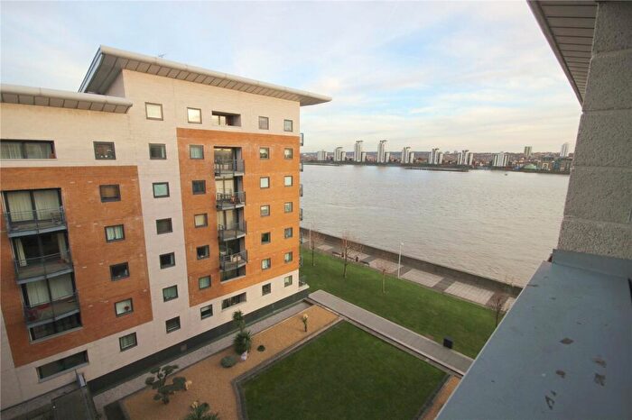 1 Bedroom Flat To Rent In Lowestoft Mews, Beckton, London, E16