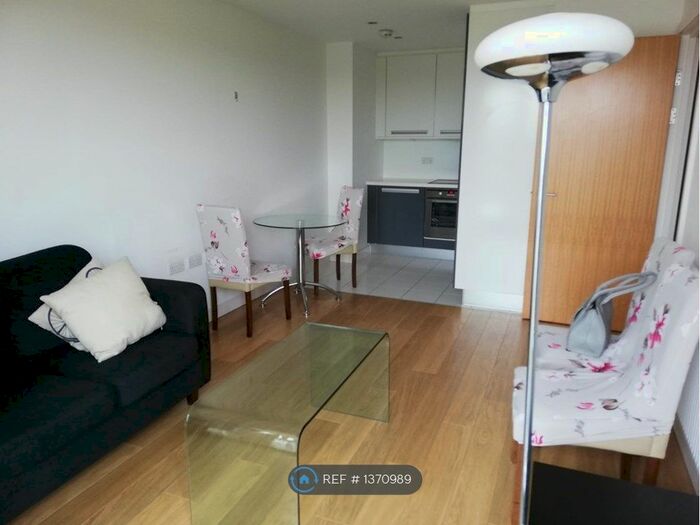 1 Bedroom Flat To Rent In Conington Road, London, SE13