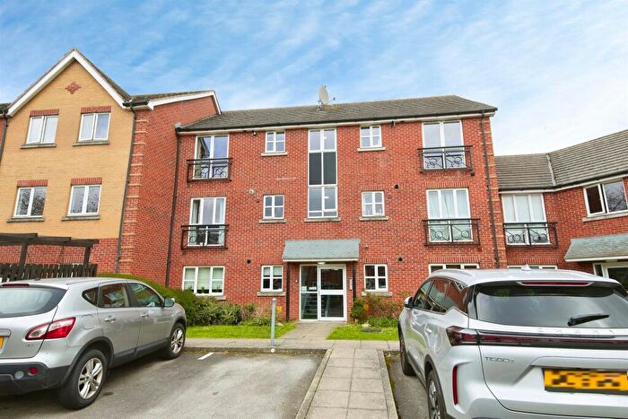 2 Bedroom Flat For Sale In Ashwood Close, Derby, DE24