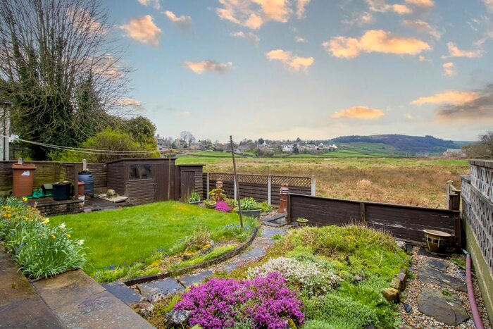 3 Bedroom Semi-Detached Bungalow To Rent In Station Road, Cross Hills, Keighley, BD20