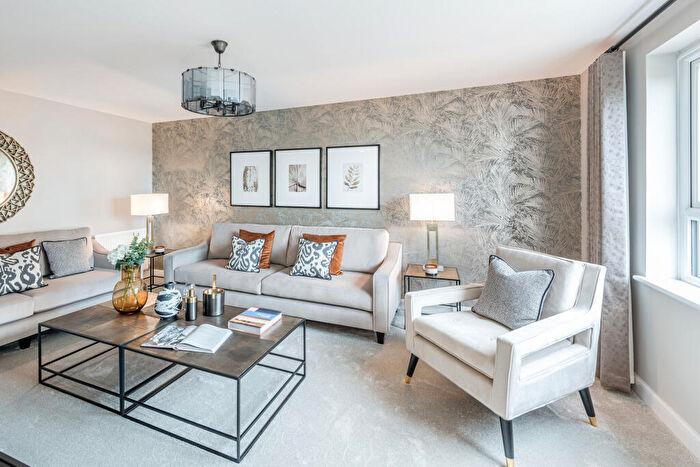 4 Bedroom Detached House For Sale In Bannerman Cruick, Edinburgh, EH17