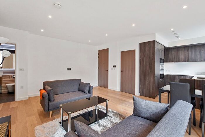 1 Bedroom Flat To Rent In Reminder Lane, London, SE10