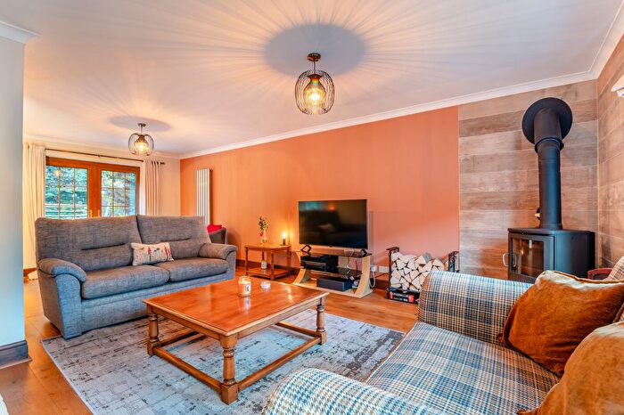4 Bedroom Detached House For Sale In Tinmans Green, Redbrook, Monmouth, Gloucestershire, NP25
