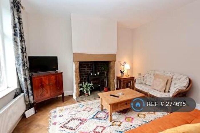 2 Bedroom Terraced House To Rent In Commercial Street, Todmorden, OL14