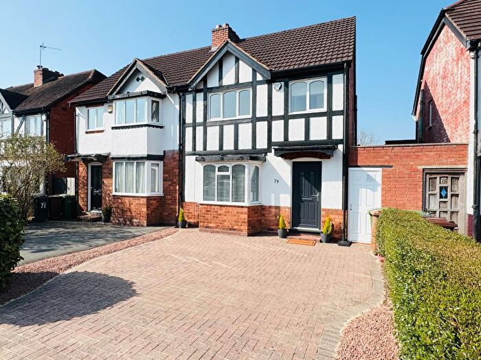 3 Bedroom Semi Detached House For Sale In Hazeloak Road, Shirley, B90