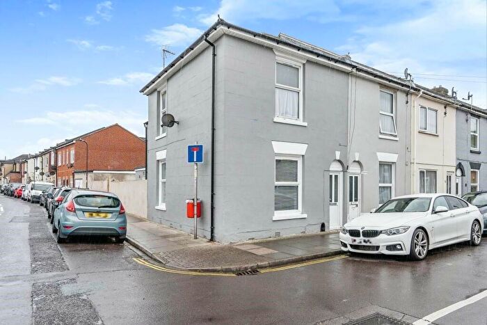 4 Bedroom End Of Terrace House To Rent In Toronto Road, Portsmouth, Hampshire, PO2
