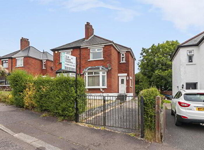 3 Bedroom Semi-Detached House For Sale In Benview Park, Belfast, BT14