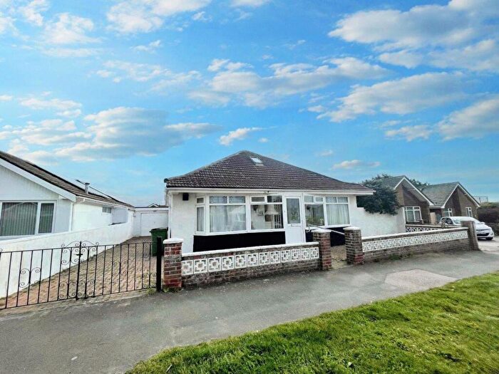 3 Bedroom Detached Bungalow For Sale In Horsham Avenue North, Peacehaven, BN10